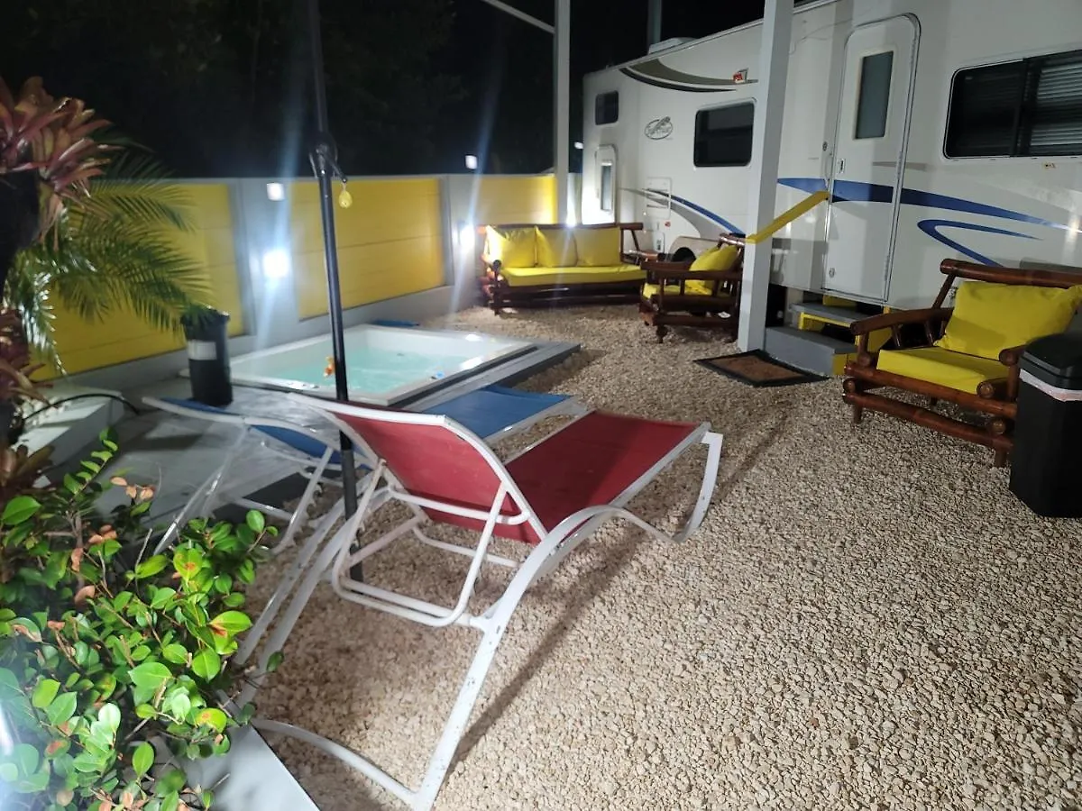 Гостевой дом Always Summer Inn Bay Front Кулебра